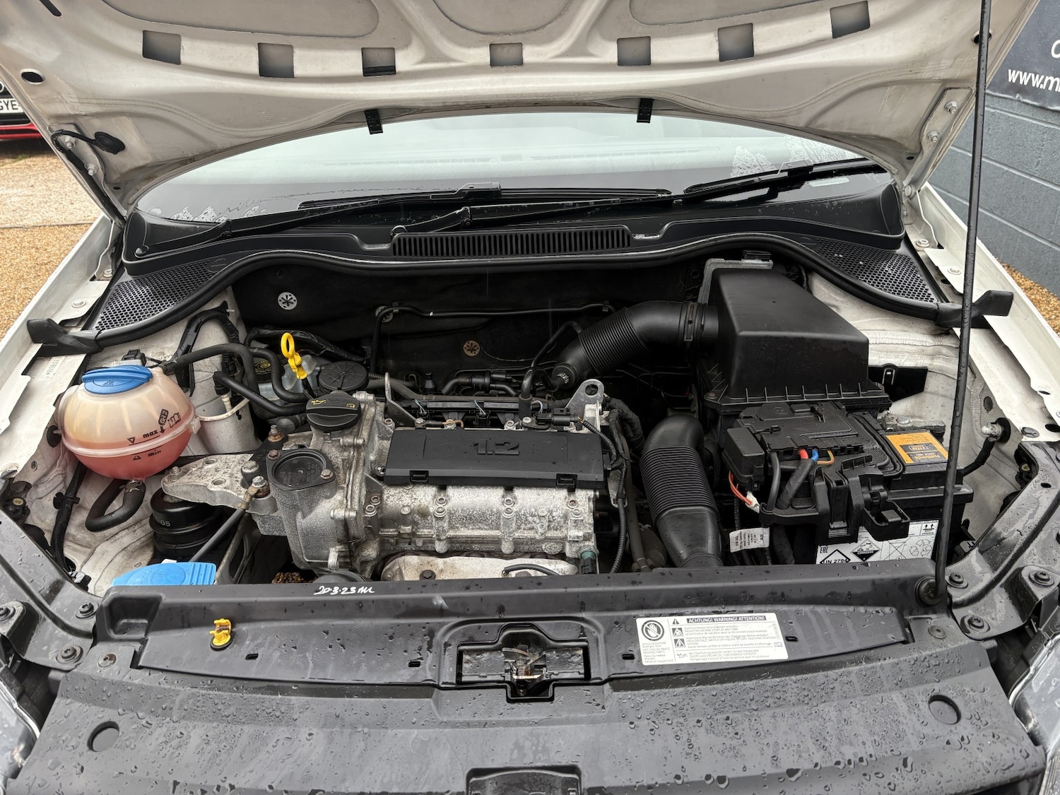 Used Volkswagen Polo 2014 for sale - 76455339: Photo 8