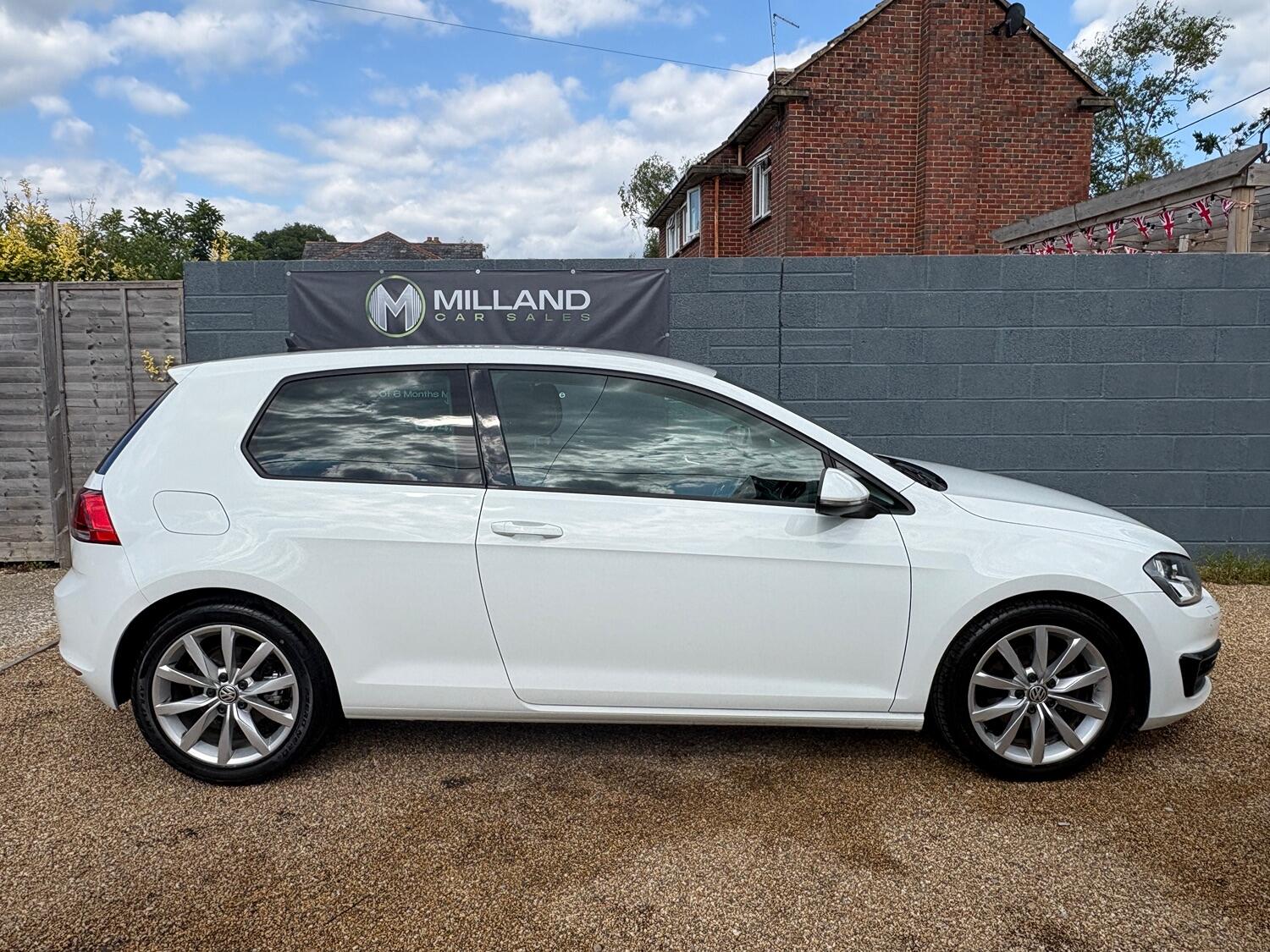Used Volkswagen Golf 2015 for sale - 76794553: Photo 9