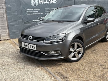 Used Volkswagen Polo 2015 for sale - 79575560: Photo