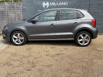 Used Volkswagen Polo 2015 for sale - 79575560: Photo