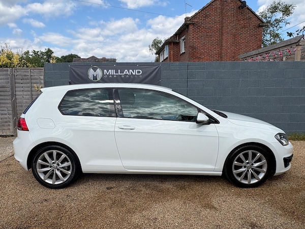 Used Volkswagen Golf 2015 for sale - 76324871: Photo 9