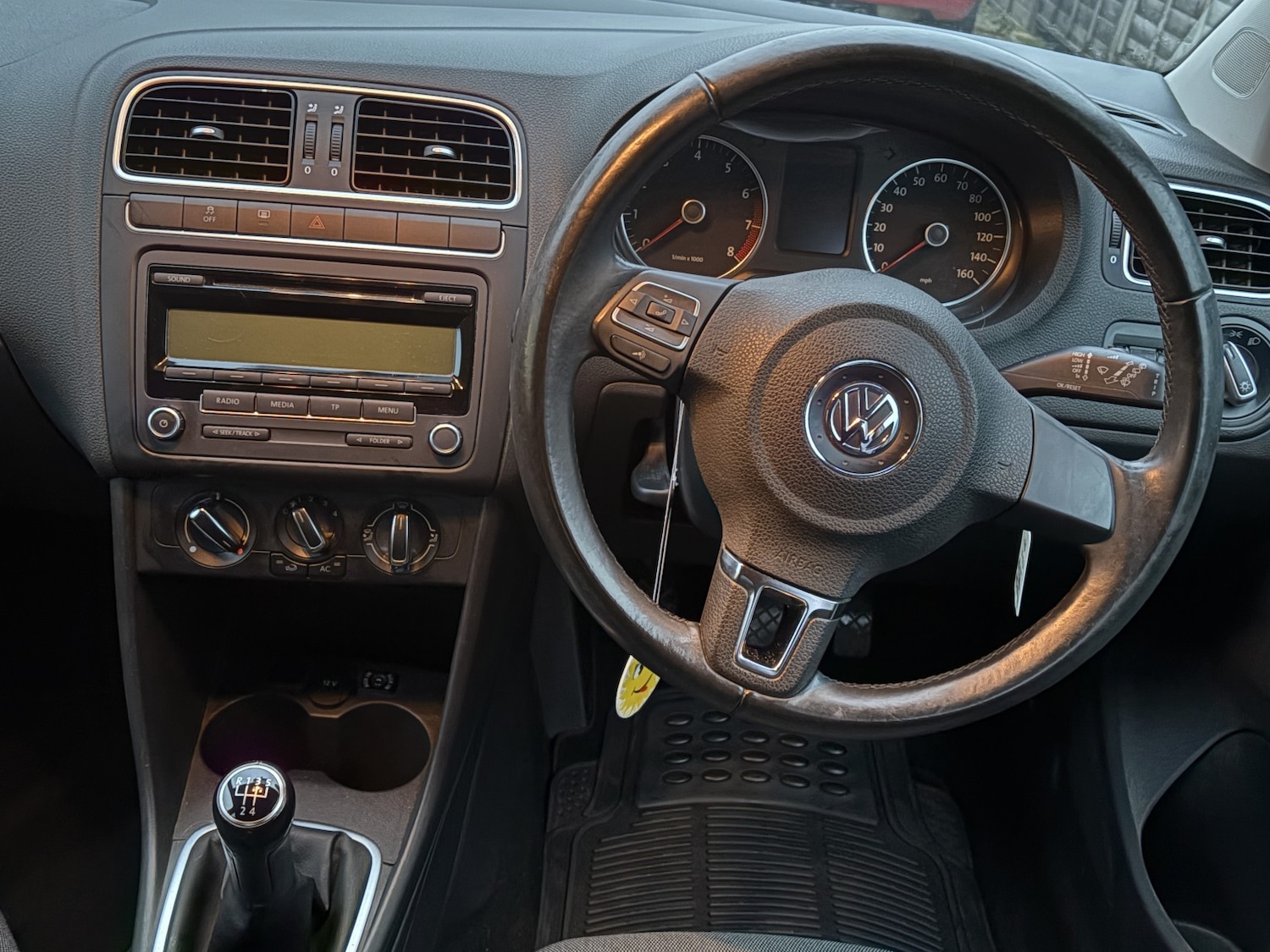 Used Volkswagen Polo 2011 for sale - 77201292: Photo 13