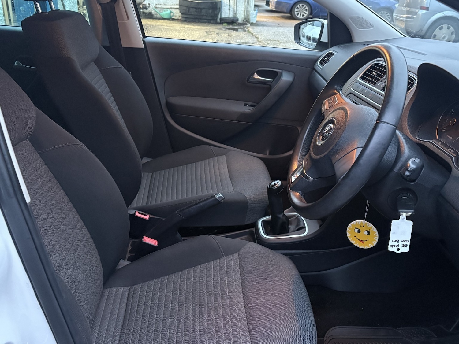 Used Volkswagen Polo 2011 for sale - 77201292: Photo 14