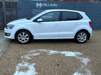 Used Volkswagen Polo 2011 for sale - 77201292: Photo