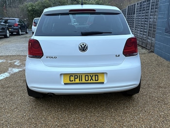 Used Volkswagen Polo 2011 for sale - 77201292: Photo