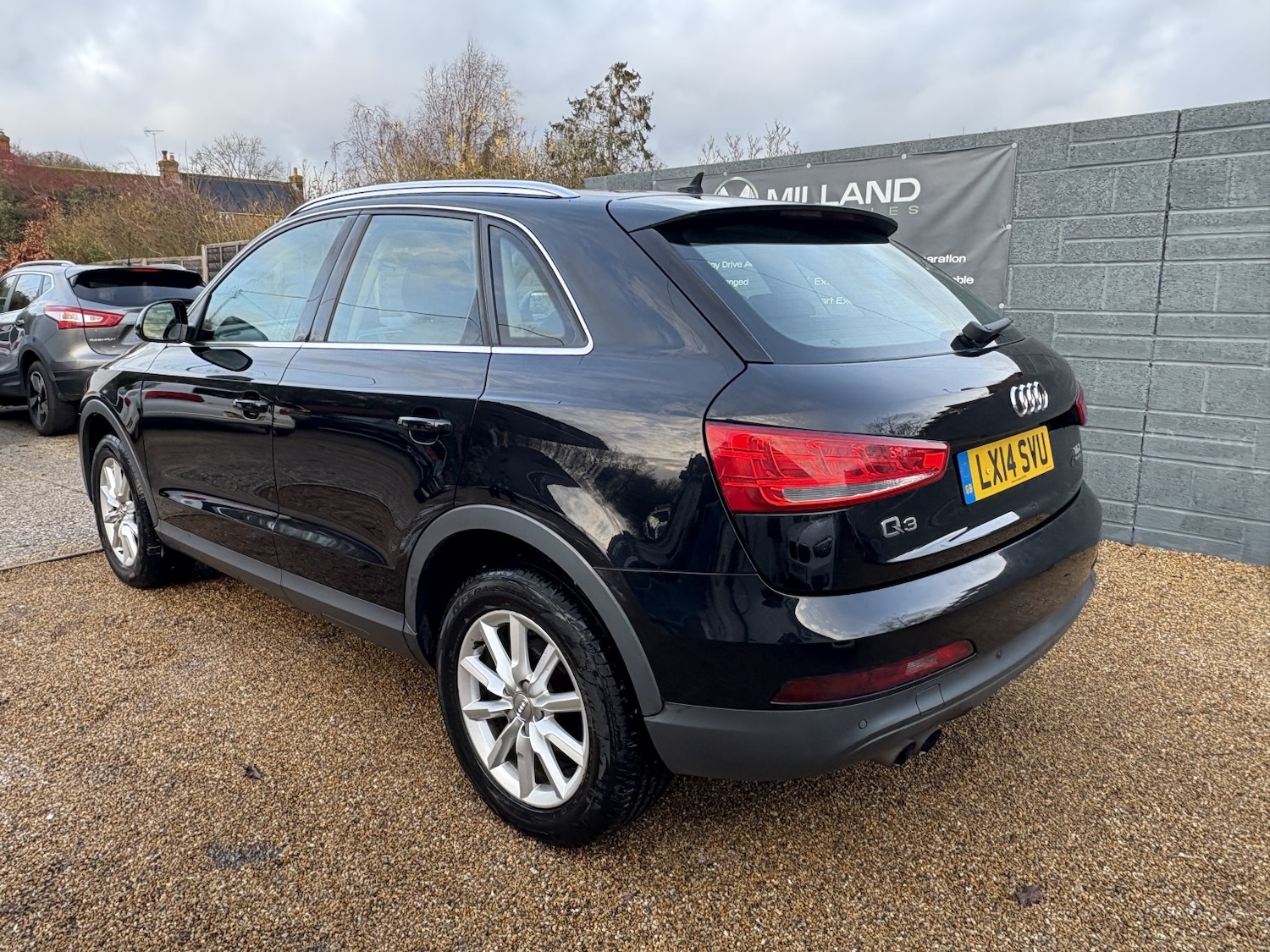 Used Audi Q3 2014 for sale - 77154396: Photo 3