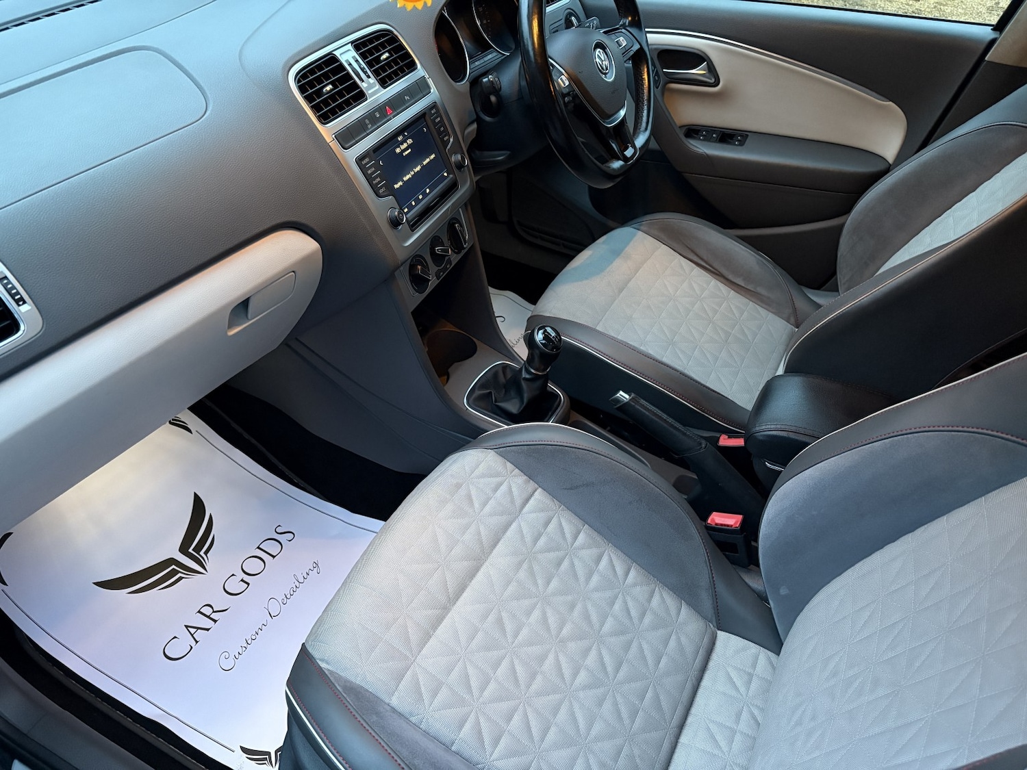 Used Volkswagen Polo 2017 for sale - 76863893: Photo 15