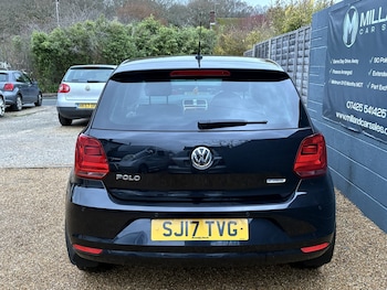 Used Volkswagen Polo 2017 for sale - 76863893: Photo