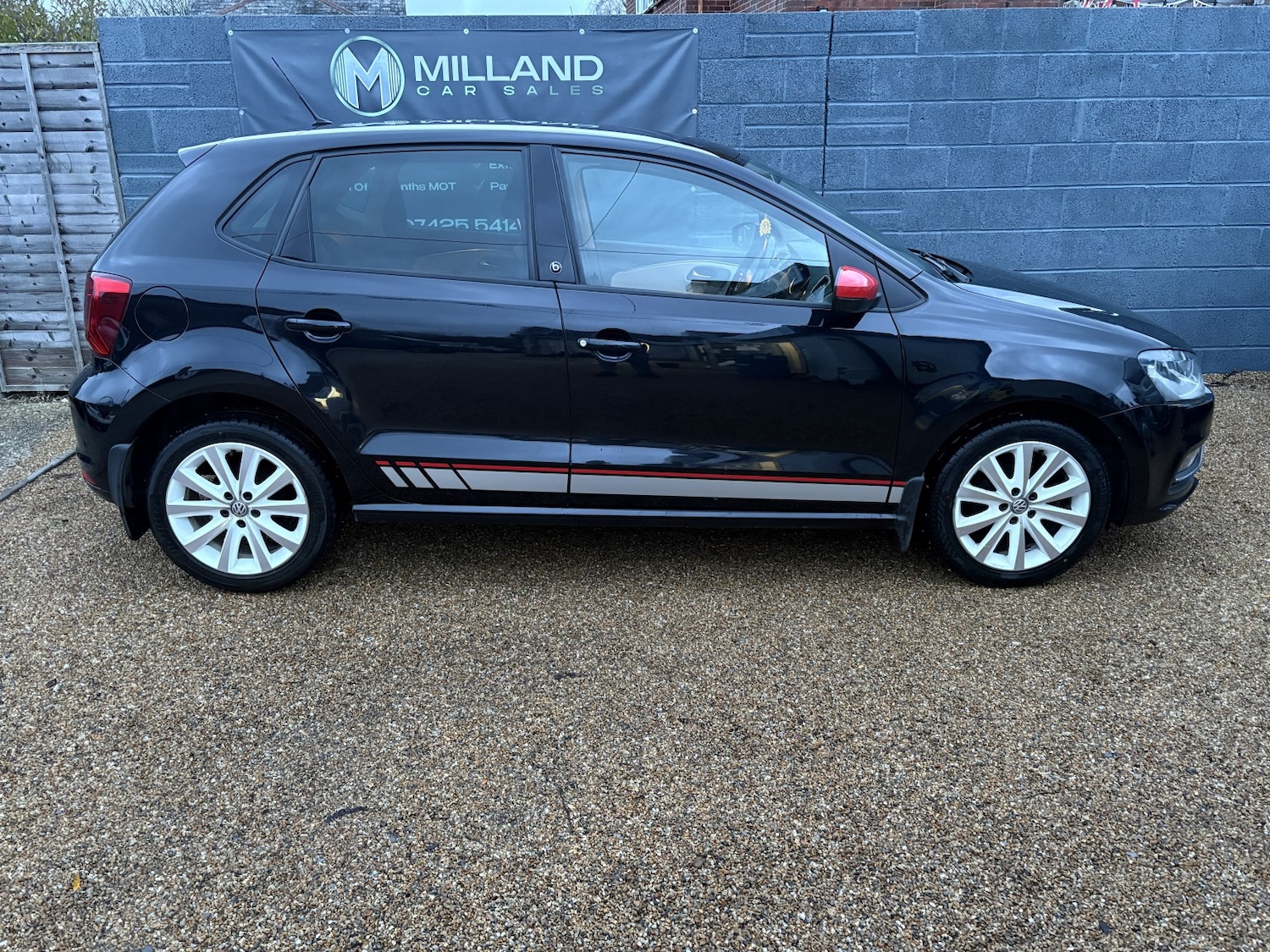 Used Volkswagen Polo 2017 for sale - 76863893: Photo 5