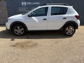 Used Dacia Sandero Stepway 2016 for sale - 78674153: Photo