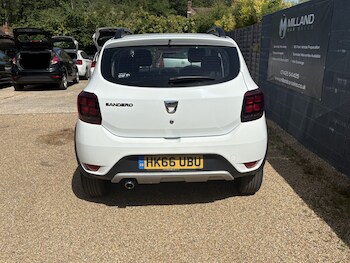 Used Dacia Sandero Stepway 2016 for sale - 78674153: Photo
