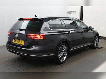 Used Volkswagen Passat 2018 for sale - 78406685: Photo