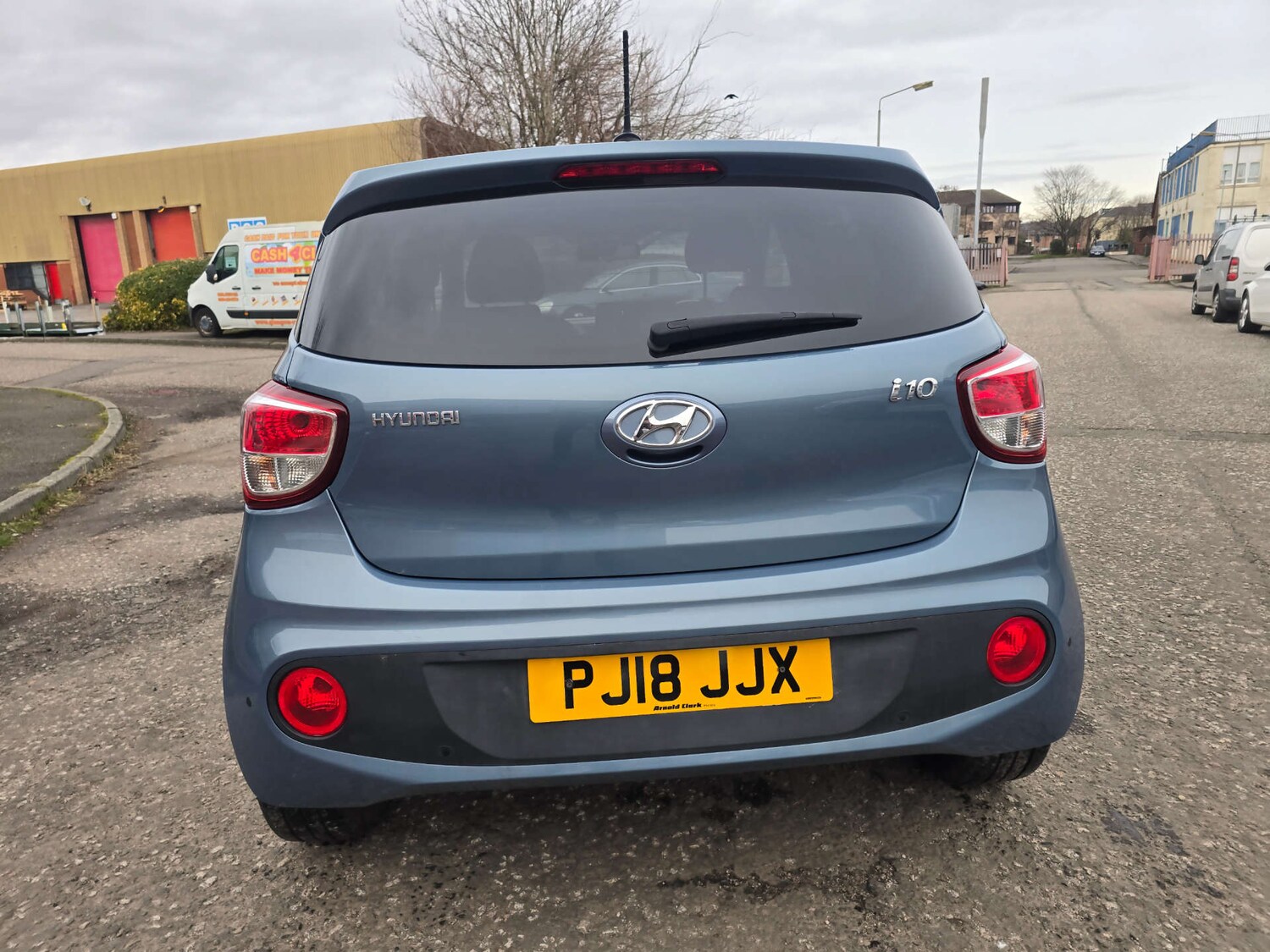 Used Hyundai i10 2018 for sale - 77558216: Photo 32