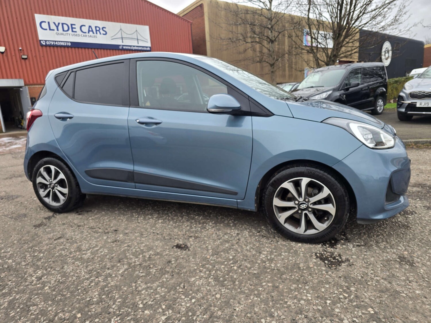 Used Hyundai i10 2018 for sale - 77558216: Photo 4