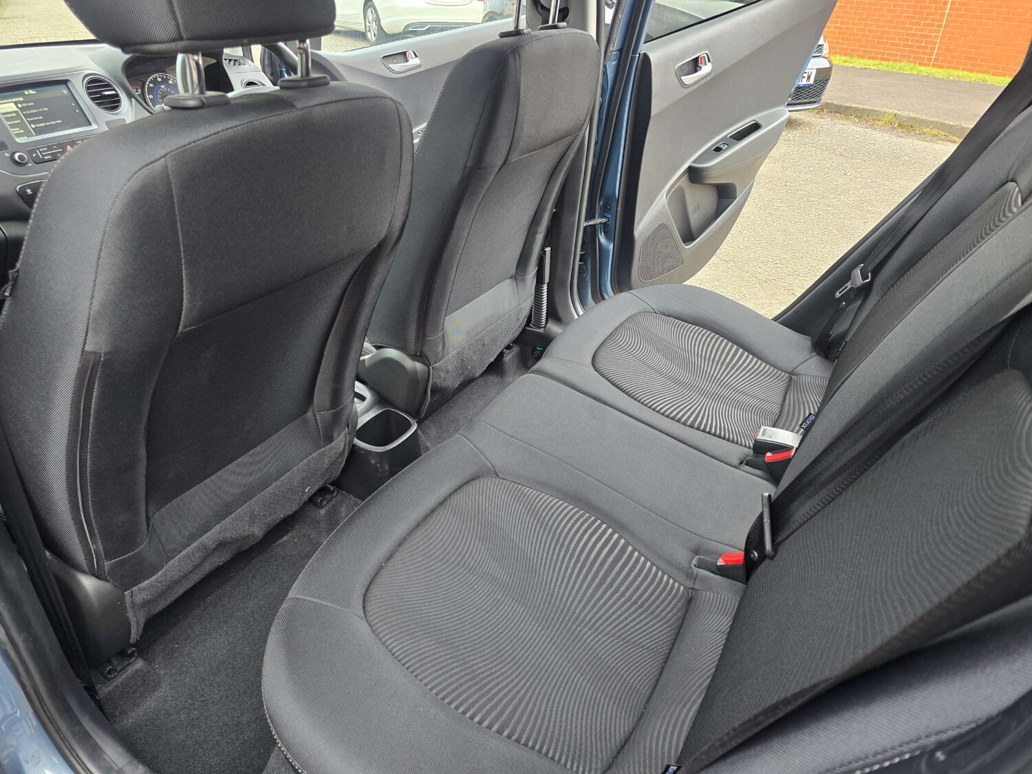 Used Hyundai i10 2018 for sale - 77558216: Photo 55