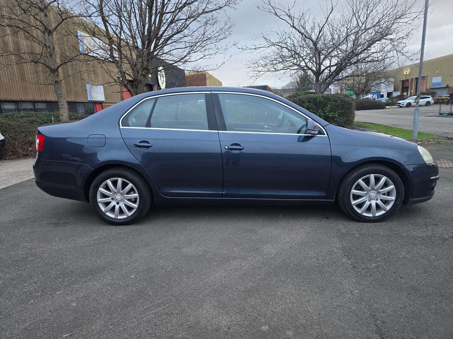 Used Volkswagen Jetta 2009 for sale - 77638756: Photo 37