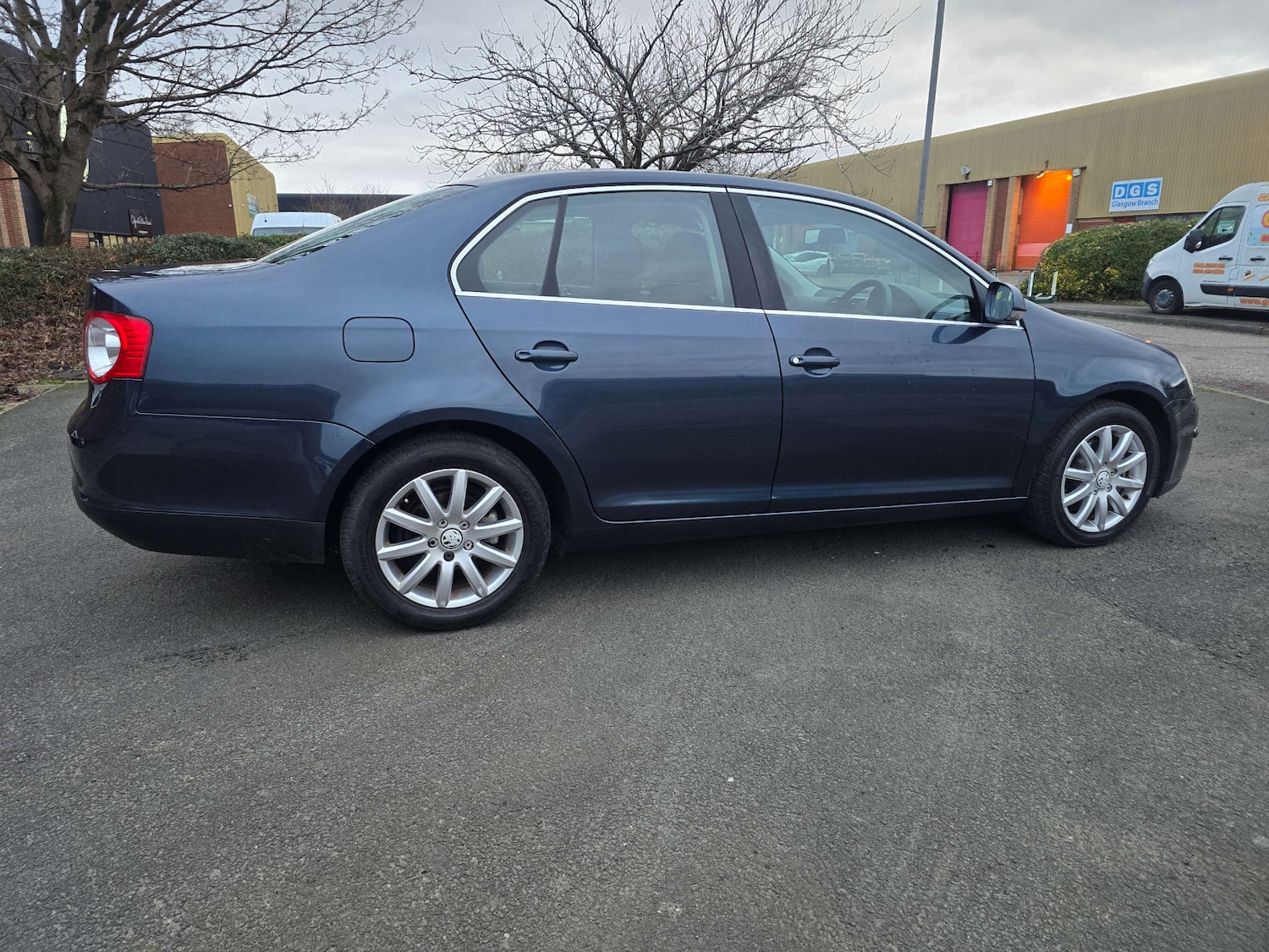 Used Volkswagen Jetta 2009 for sale - 77638756: Photo 6