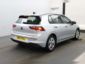 Used Volkswagen Golf 2021 for sale - 78674392: Photo