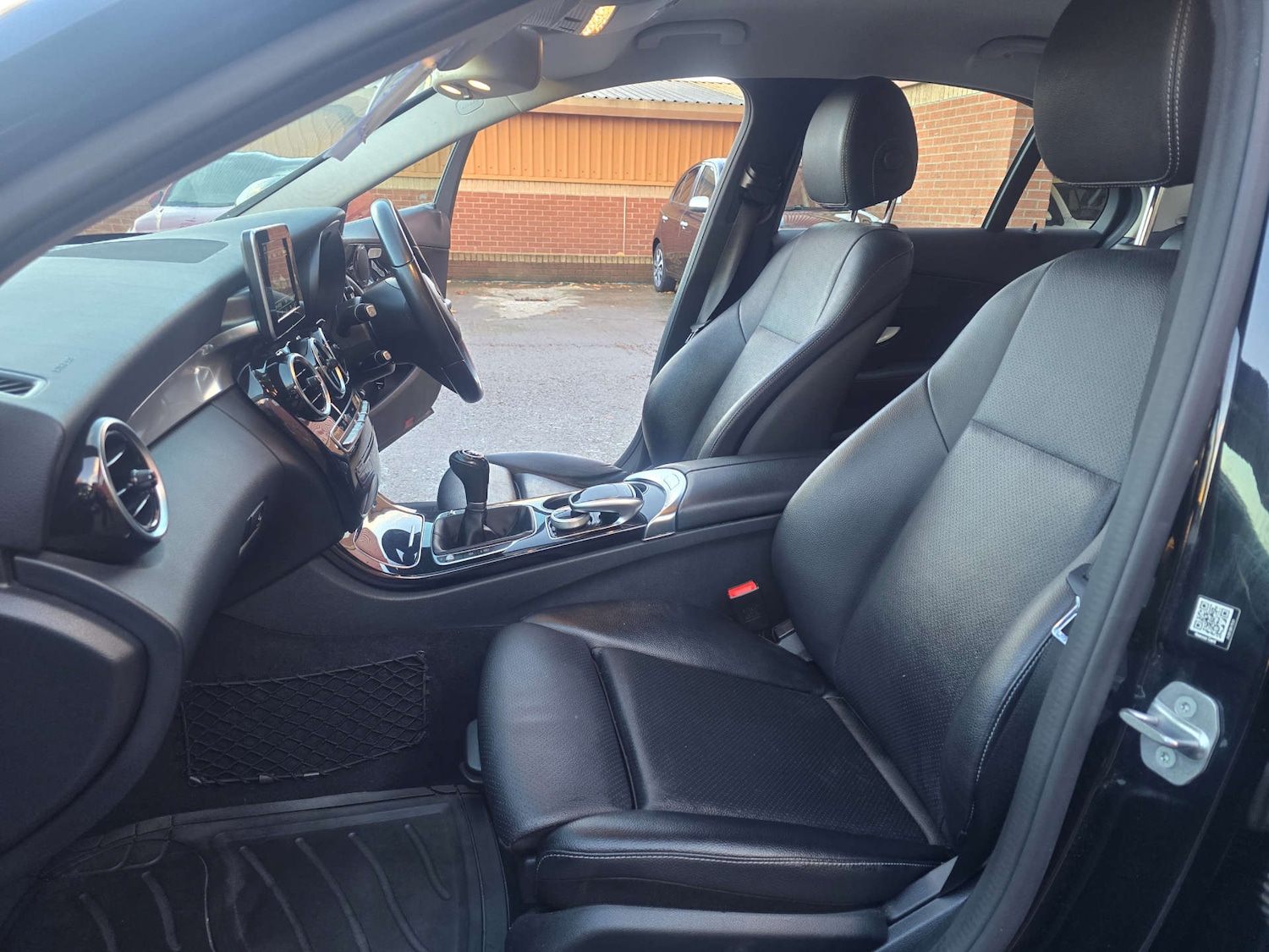 Used Mercedes-Benz C Class 2017 for sale - 76385752: Photo 16