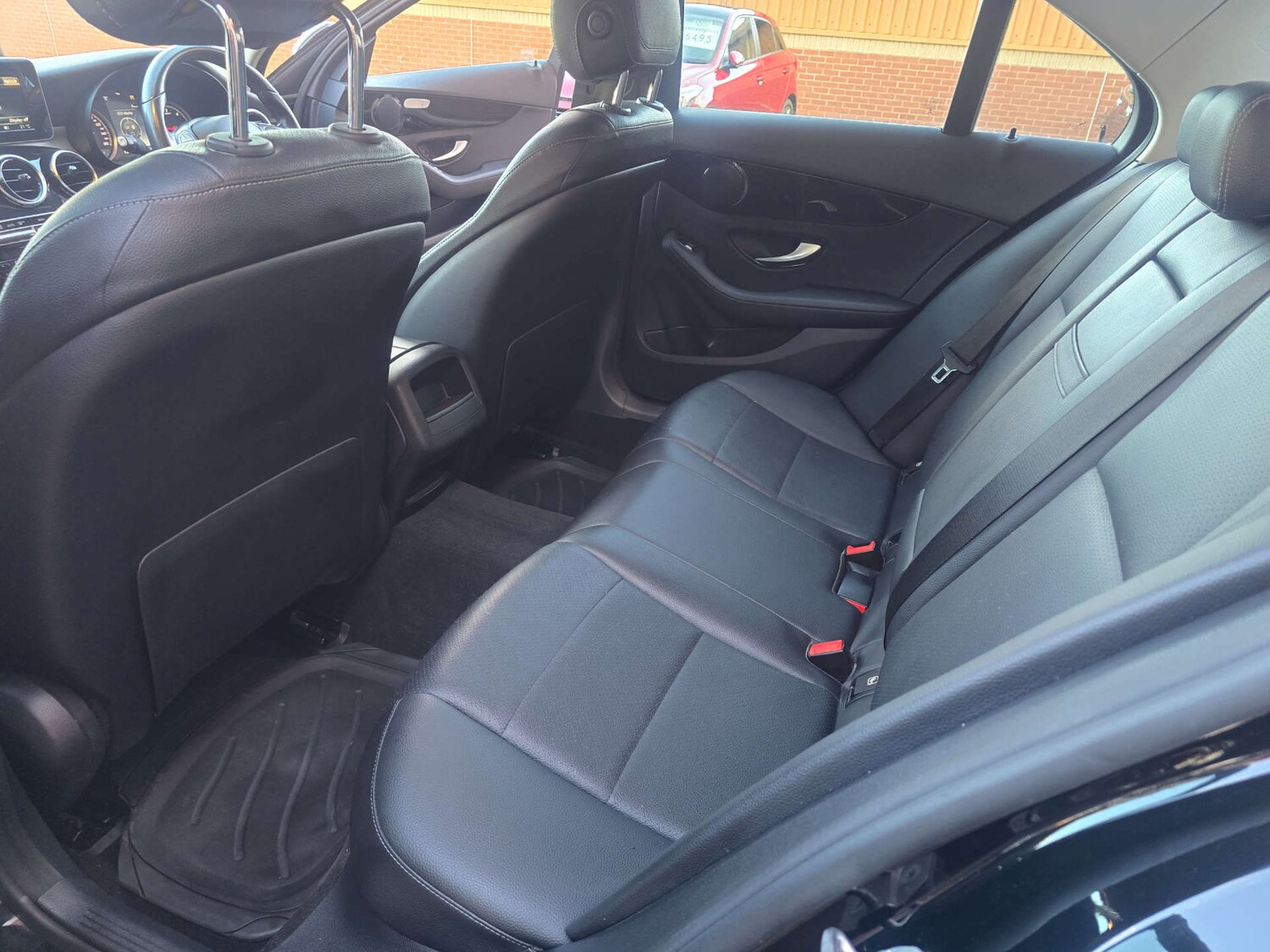 Used Mercedes-Benz C Class 2017 for sale - 76385752: Photo 18