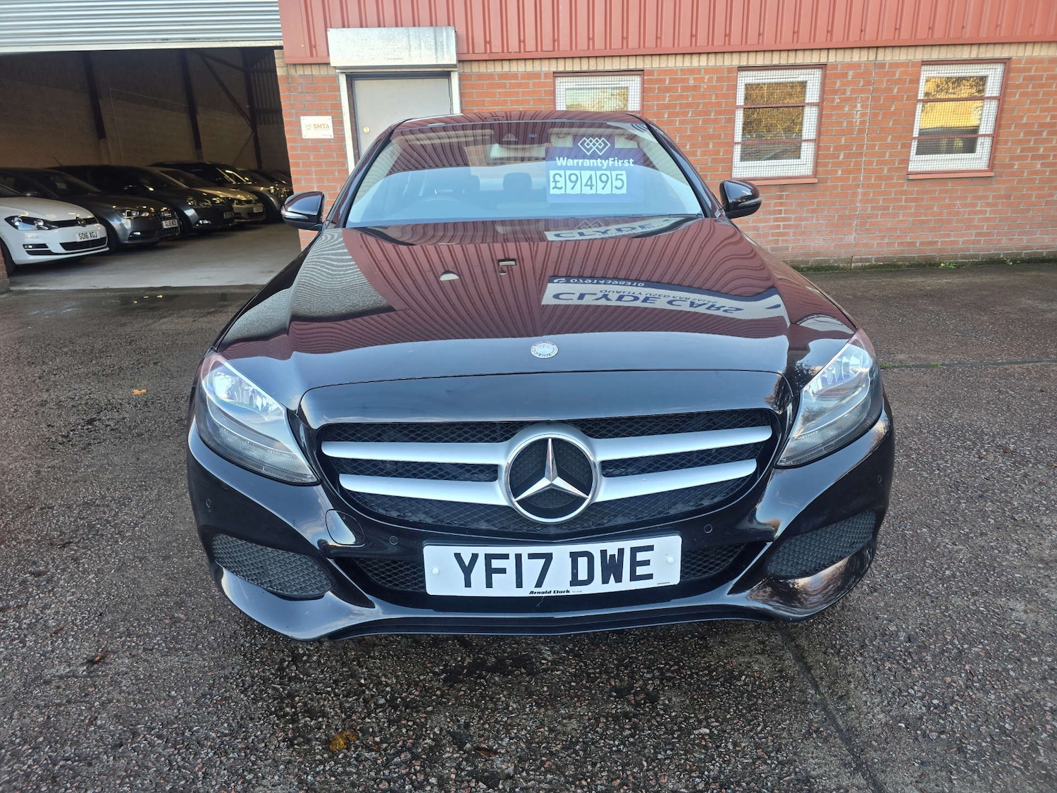 Used Mercedes-Benz C Class 2017 for sale - 76385752: Photo 2