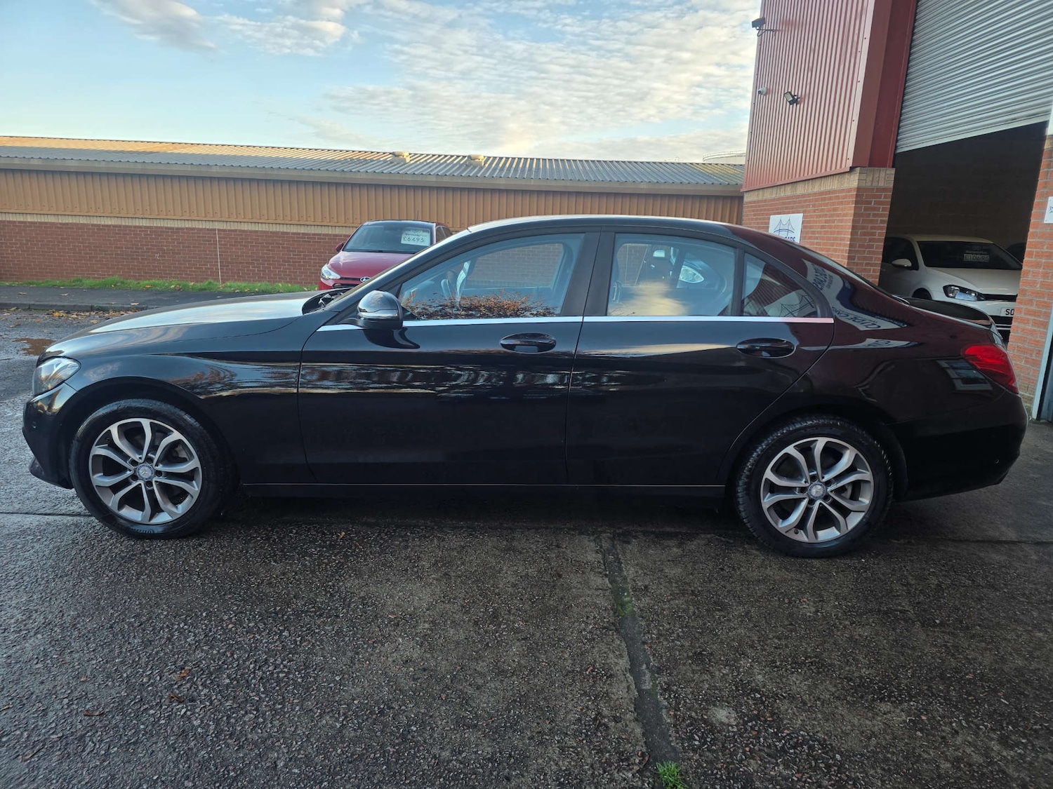 Used Mercedes-Benz C Class 2017 for sale - 76385752: Photo 29