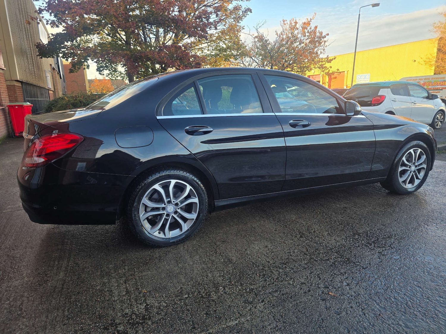 Used Mercedes-Benz C Class 2017 for sale - 76385752: Photo 6