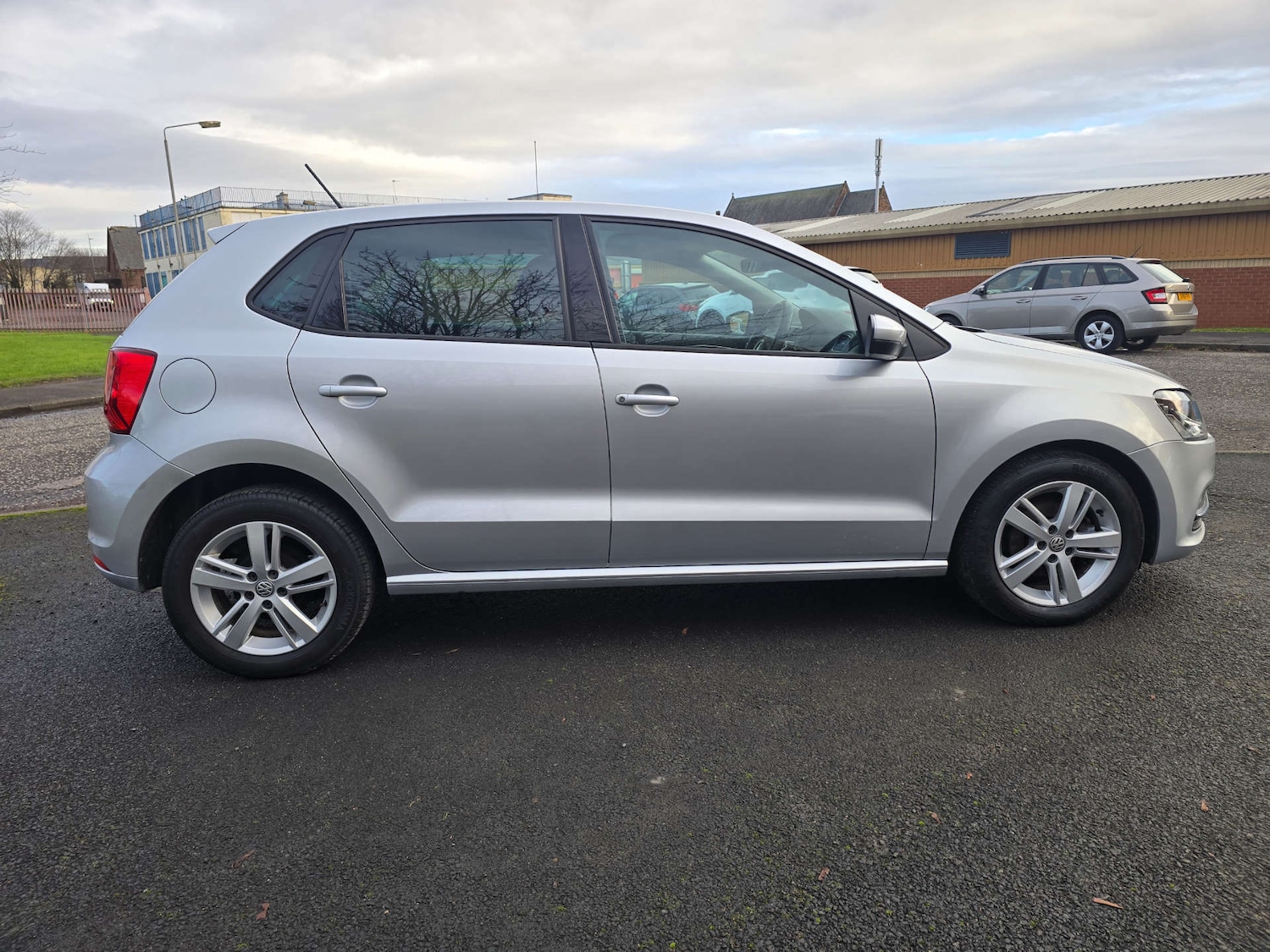 Used Volkswagen Polo 2017 for sale - 76749766: Photo 28