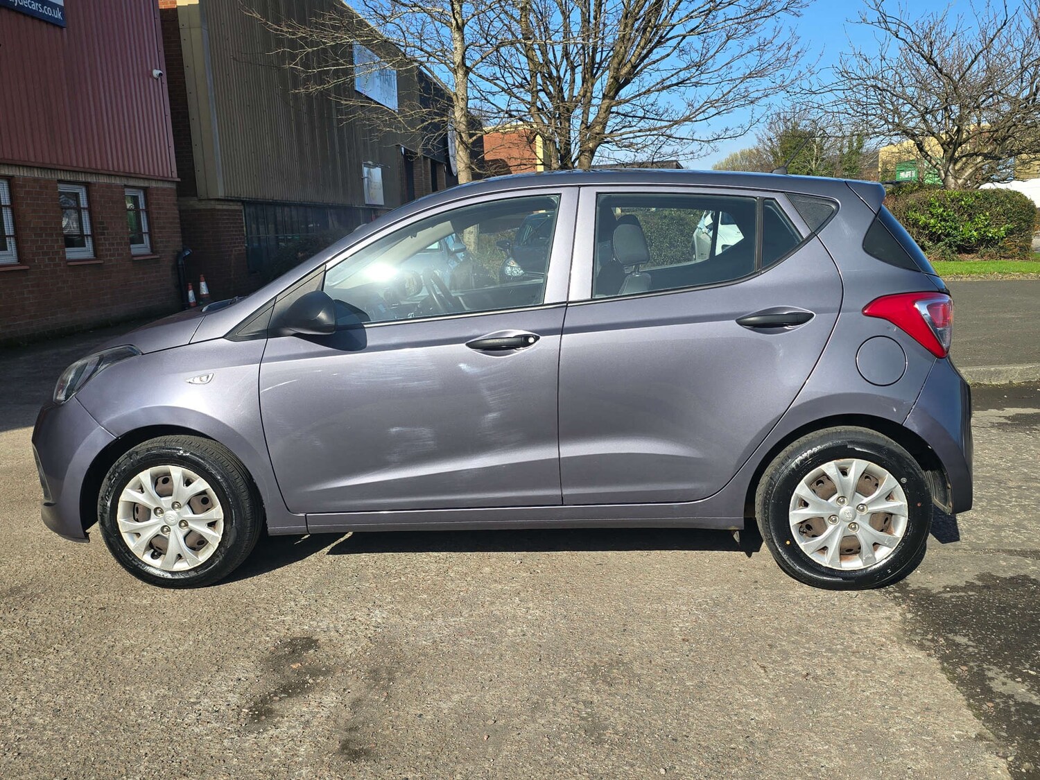 Used Hyundai i10 2015 for sale - 77931949: Photo 29
