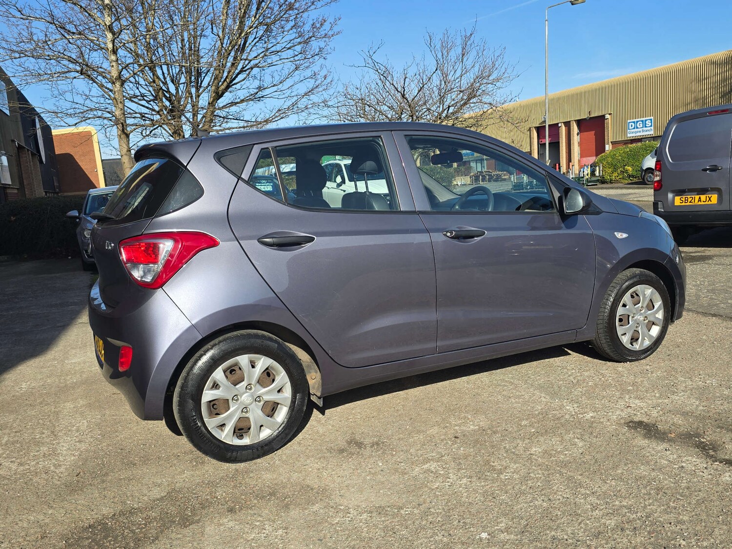 Used Hyundai i10 2015 for sale - 77931949: Photo 39