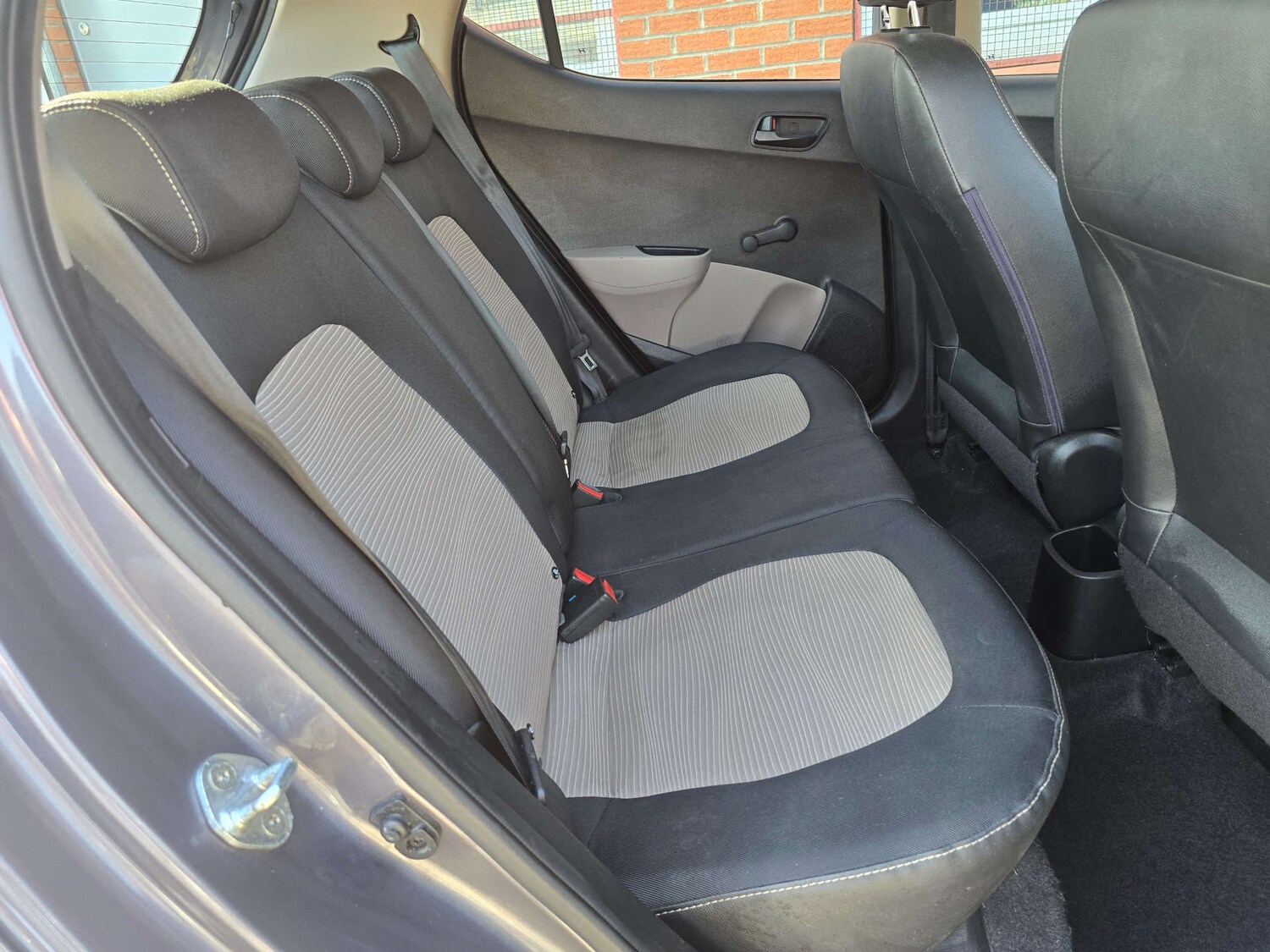 Used Hyundai i10 2015 for sale - 77931949: Photo 50