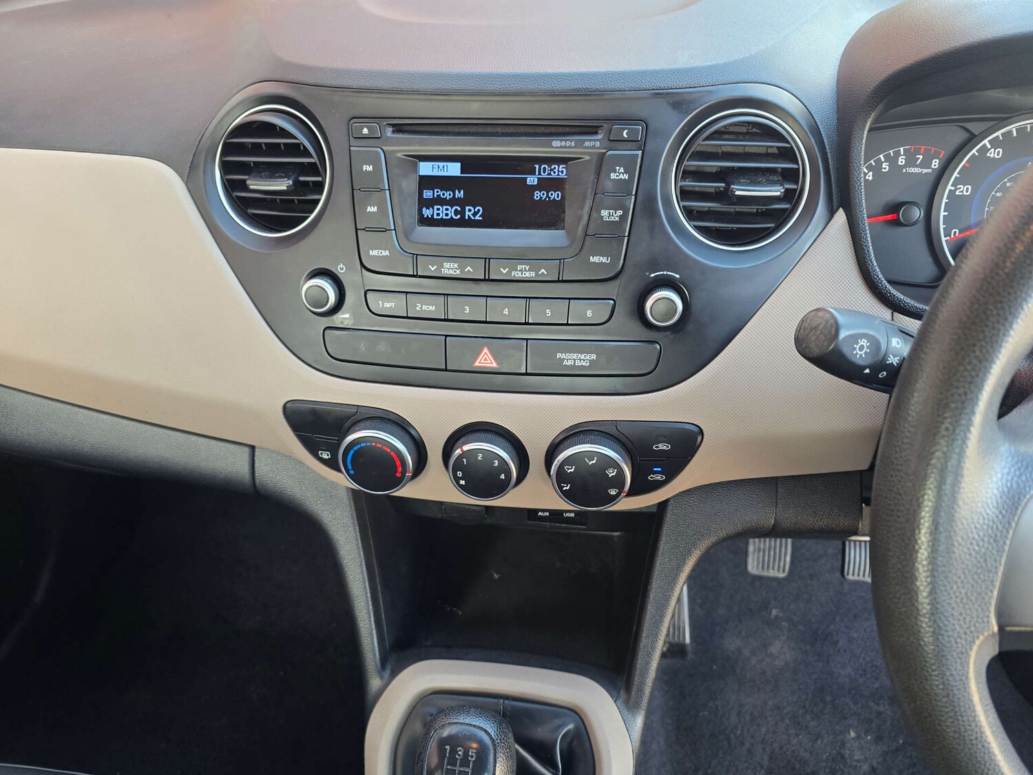 Used Hyundai i10 2015 for sale - 77931949: Photo 56