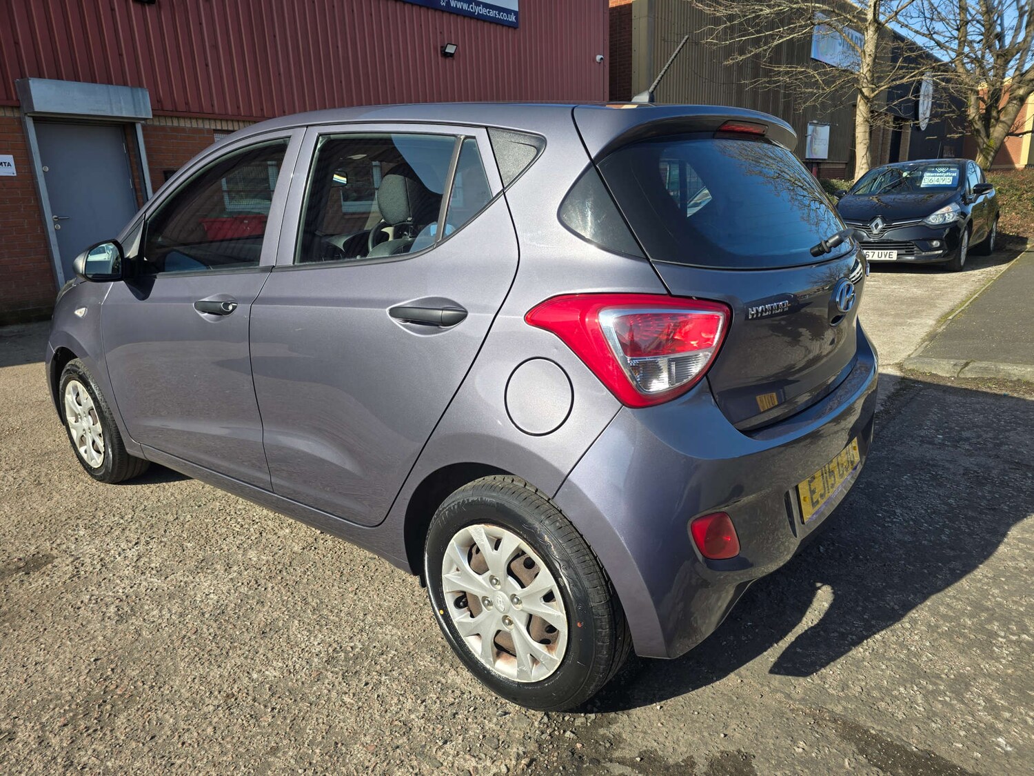 Used Hyundai i10 2015 for sale - 77931949: Photo 8
