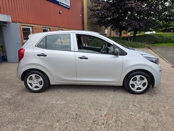 Used Kia Picanto 2018 for sale - 79612800: Photo