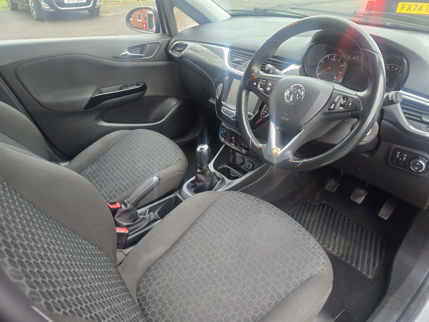 Used Vauxhall Corsa 2016 for sale - 77408926: Photo 12