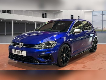 Used Volkswagen Golf 2018 for sale - 77708962: Photo