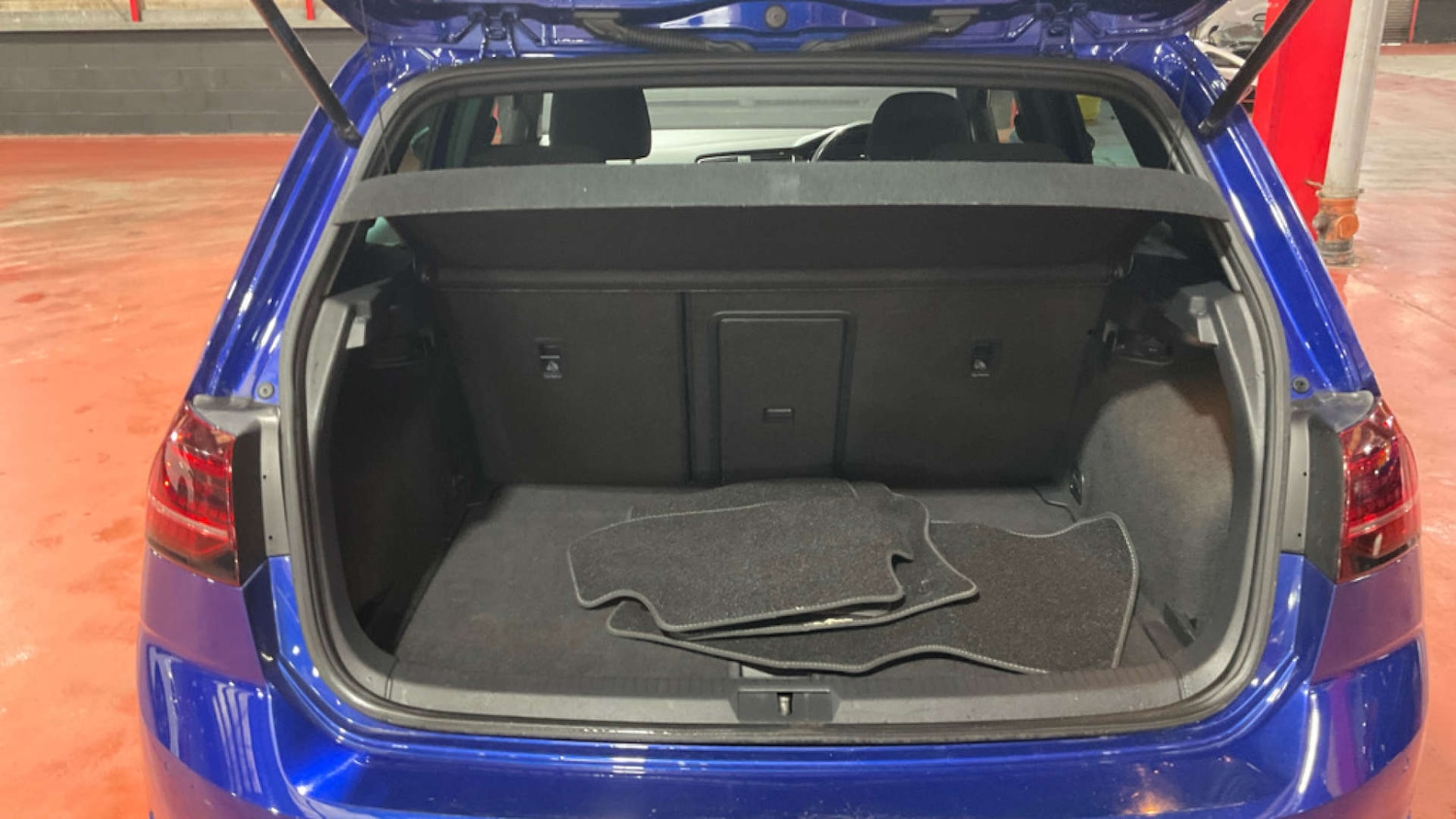 Used Volkswagen Golf 2018 for sale - 77708962: Photo 7