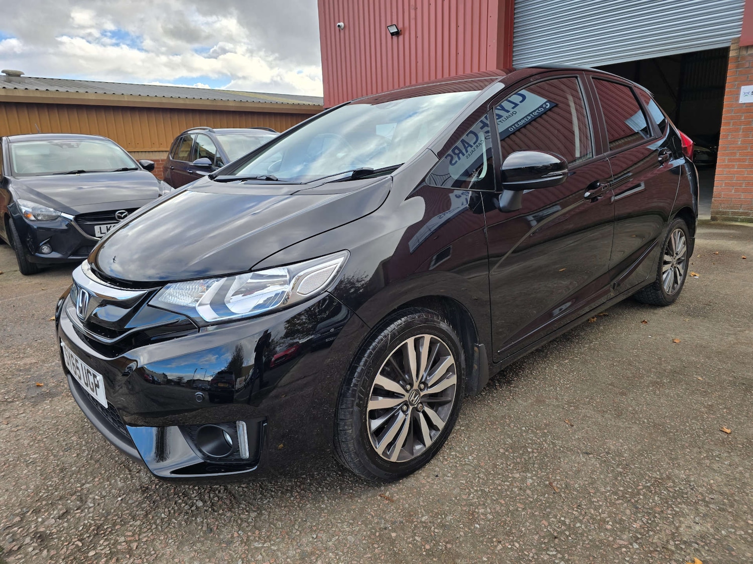 Used Honda Jazz 2015 for sale - 76333069: Photo 25