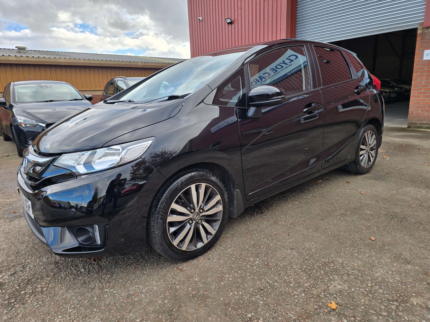Used Honda Jazz 2015 for sale - 76333069: Photo 26