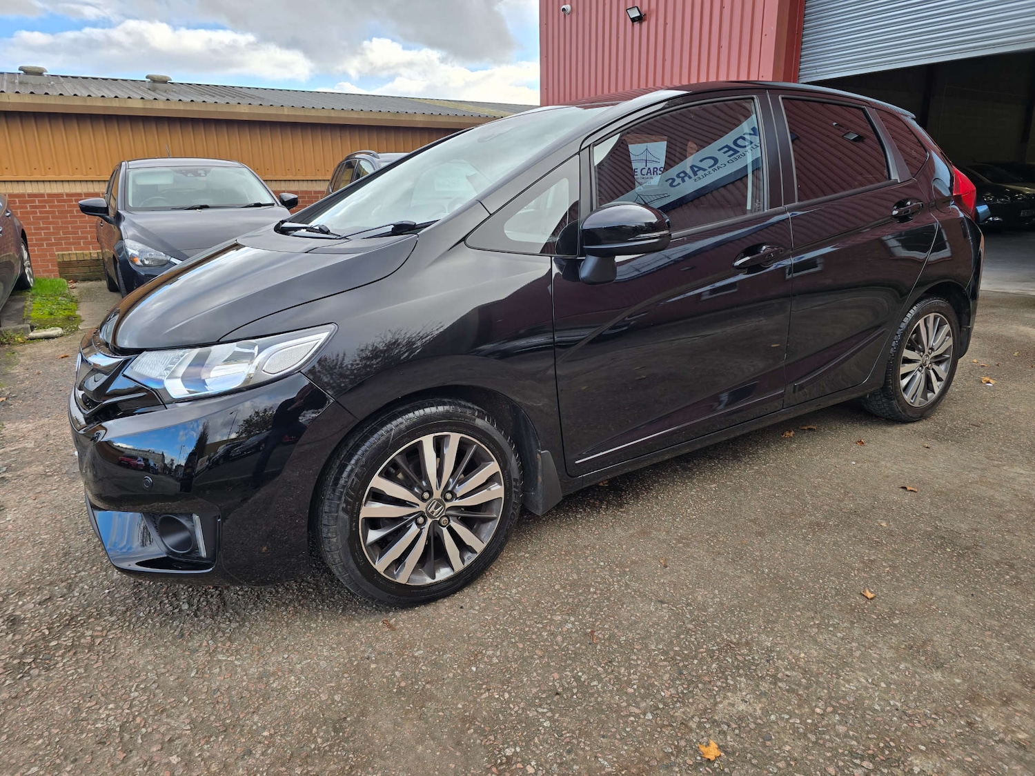 Used Honda Jazz 2015 for sale - 76333069: Photo 27