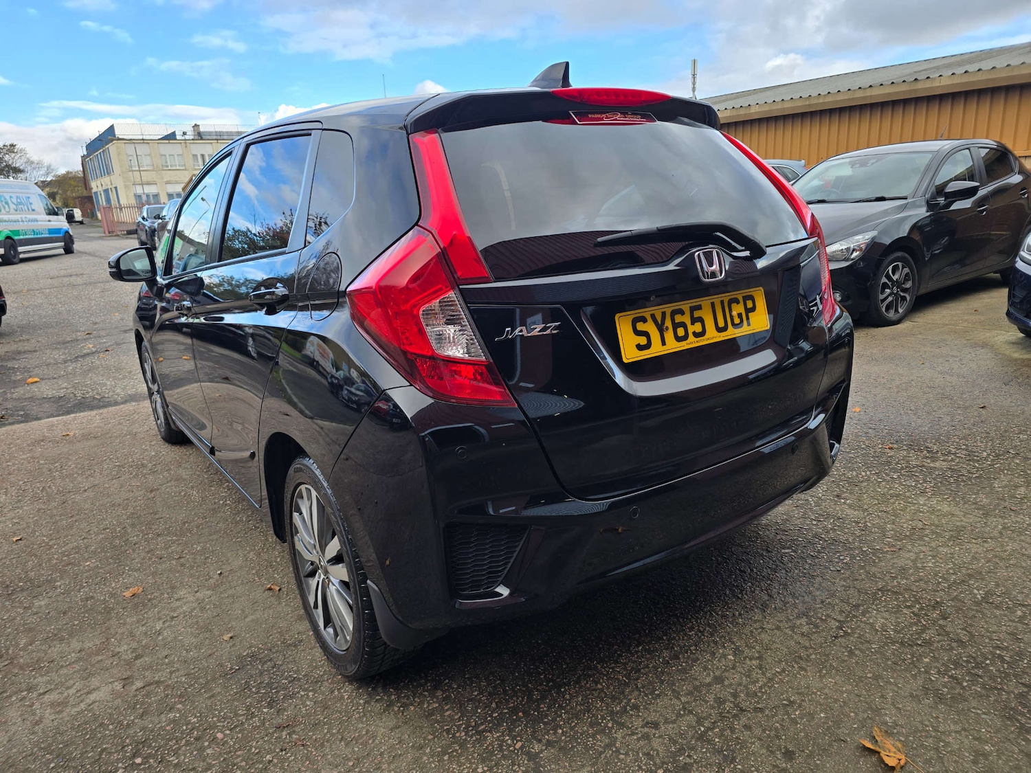 Used Honda Jazz 2015 for sale - 76333069: Photo 33