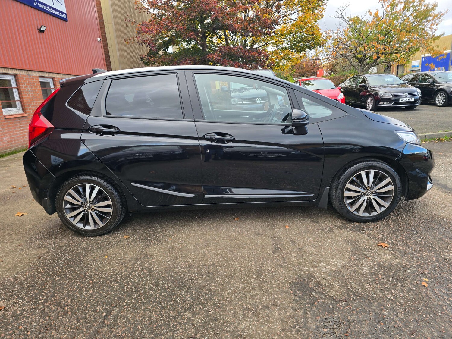 Used Honda Jazz 2015 for sale - 76333069: Photo 40