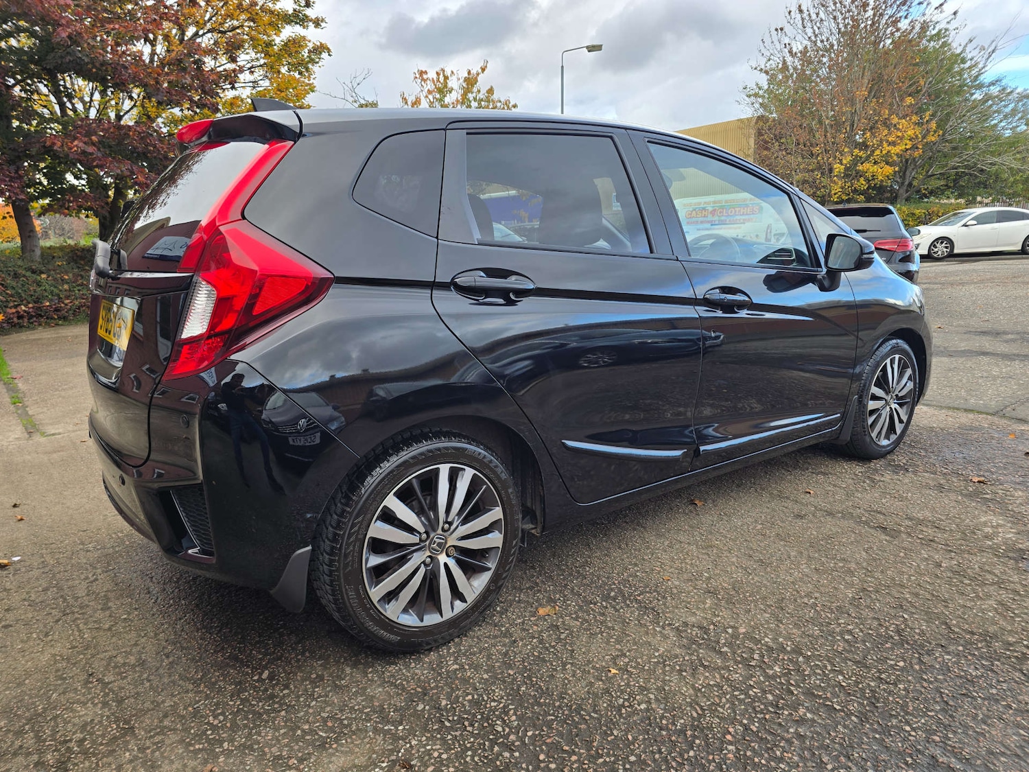 Used Honda Jazz 2015 for sale - 76333069: Photo 6