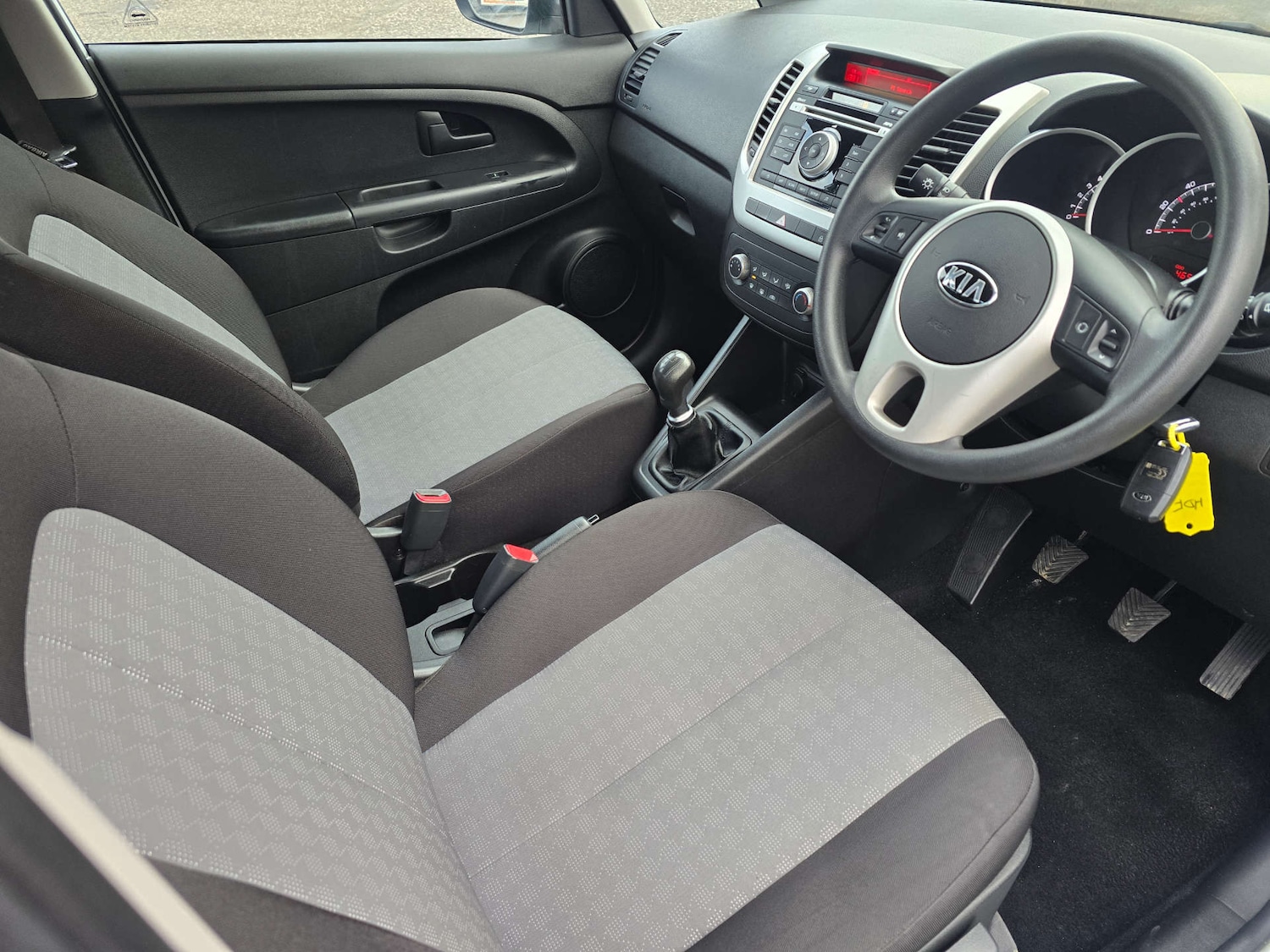 Used Kia Venga 2017 for sale - 76744019: Photo 41