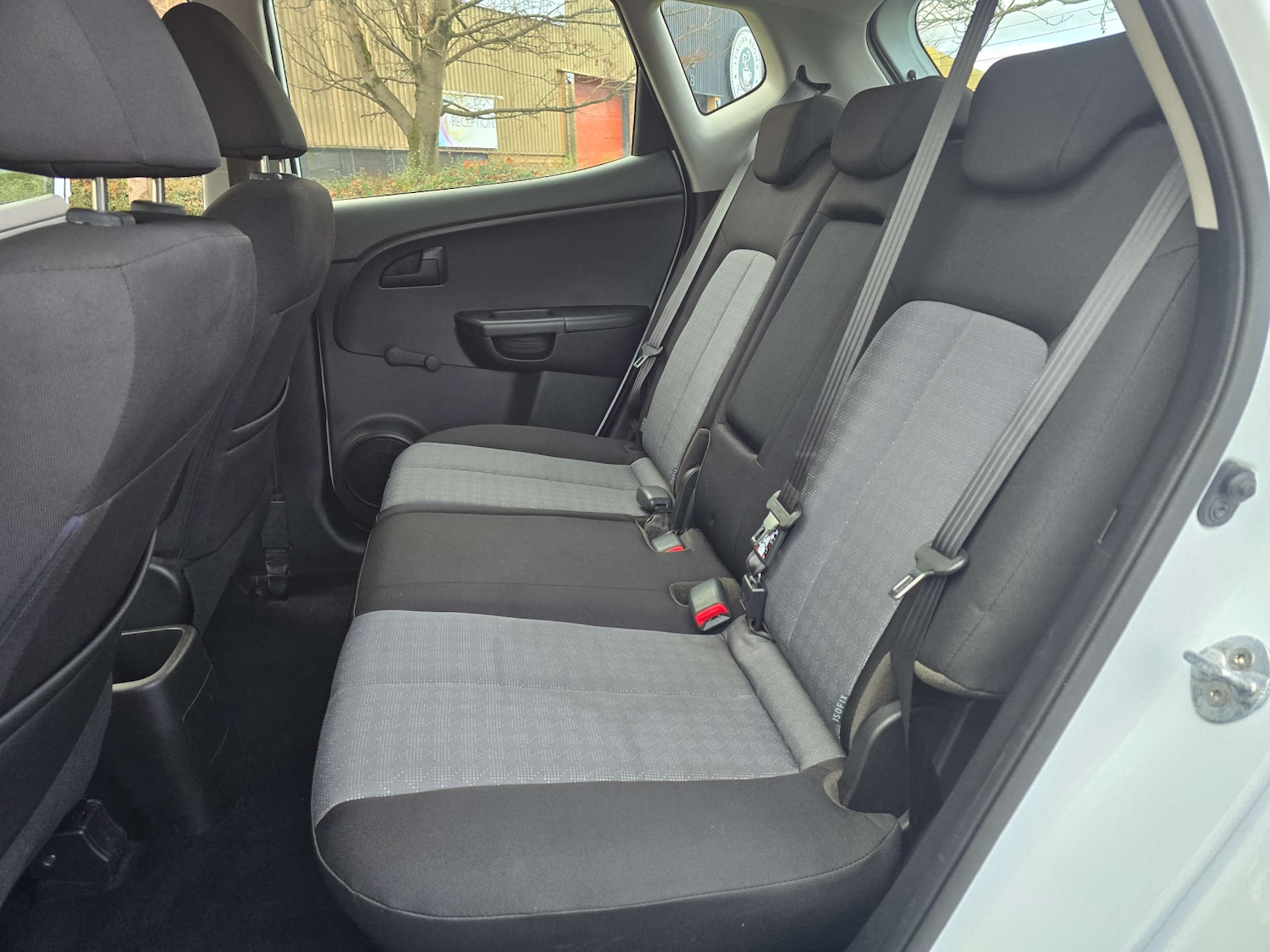 Used Kia Venga 2017 for sale - 76744019: Photo 46