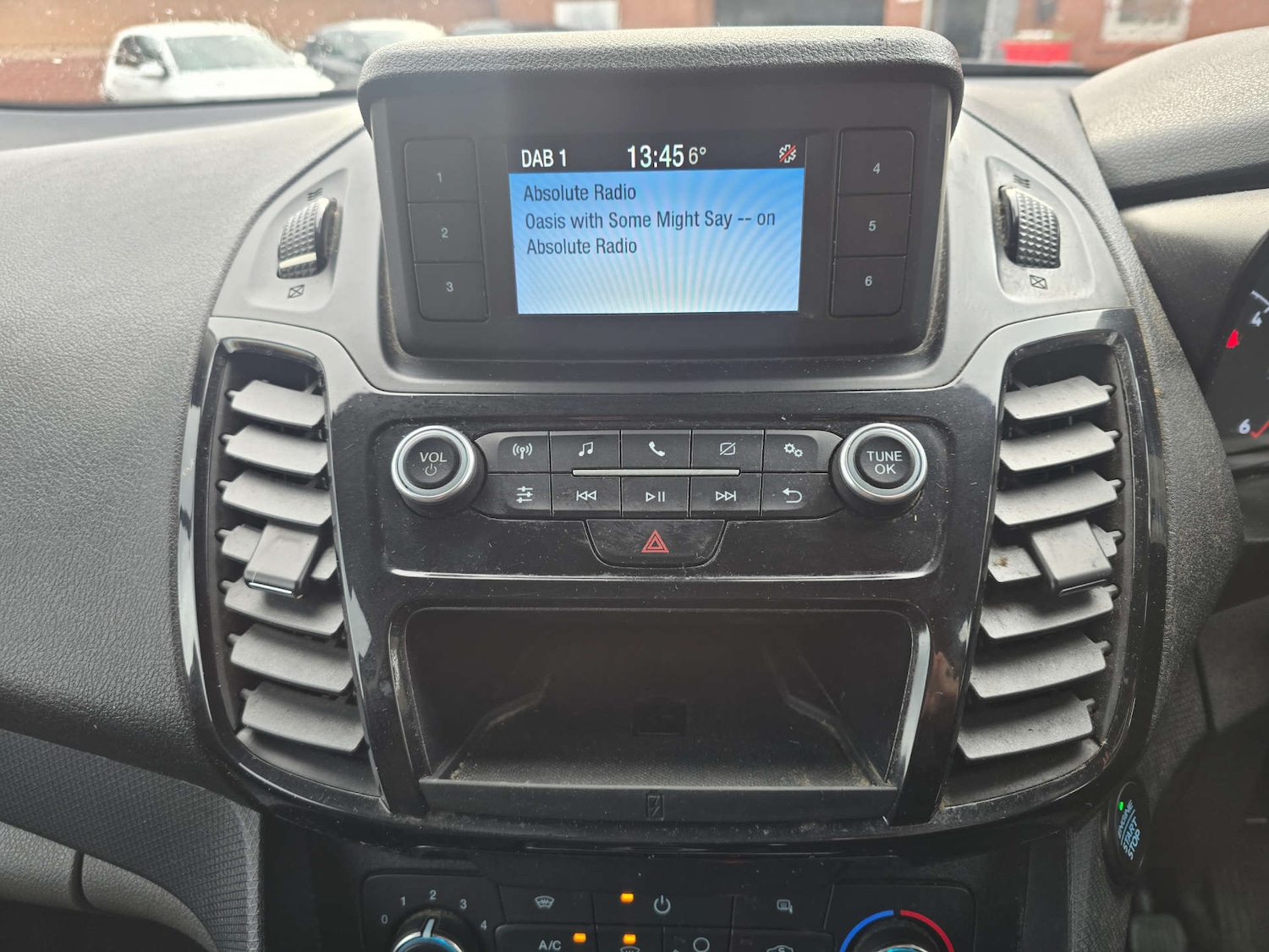 Used Ford Transit Connect 2019 for sale - 77312203: Photo 19