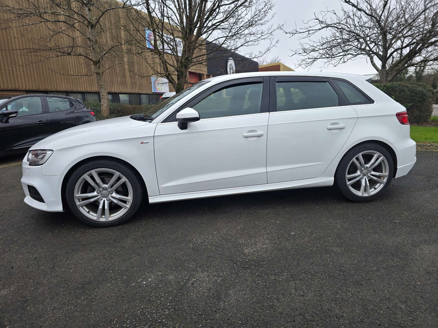 Used Audi A3 2018 for sale - 77850610: Photo 28