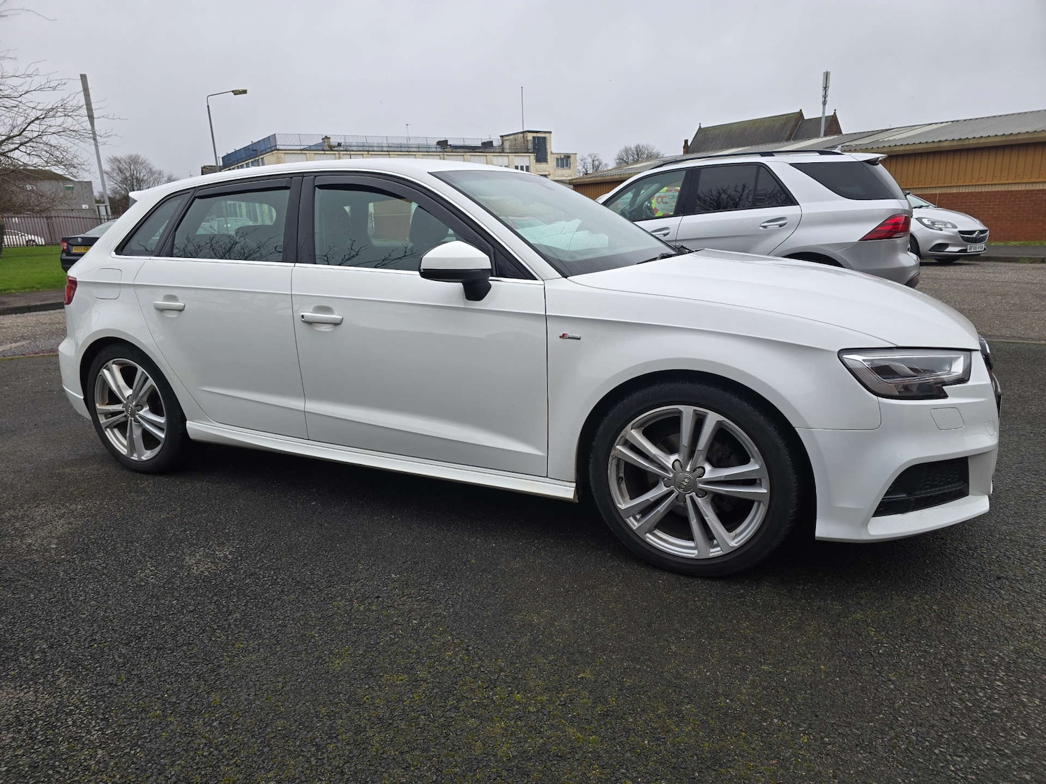 Used Audi A3 2018 for sale - 77850610: Photo 6