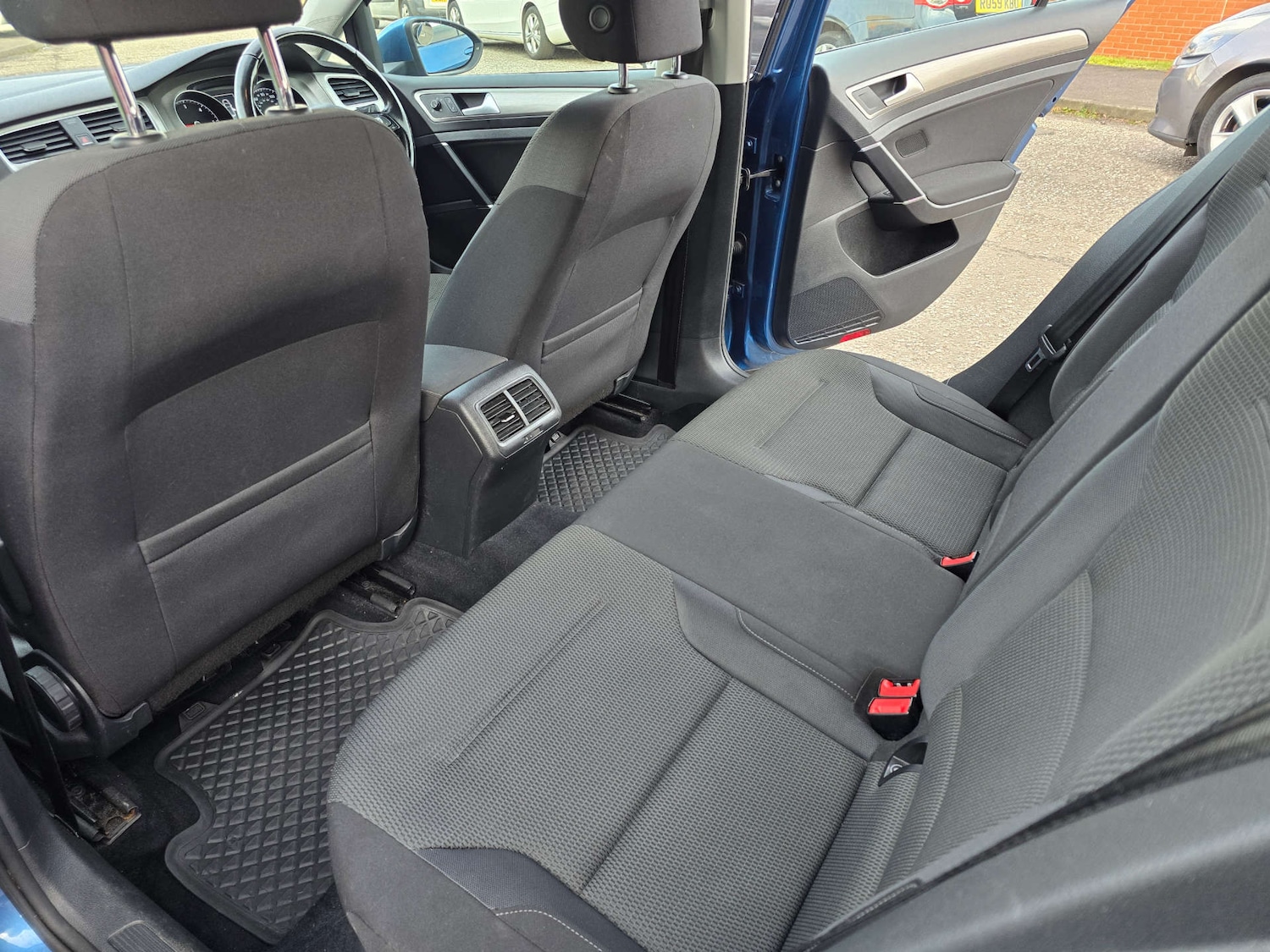 Used Volkswagen Golf 2017 for sale - 77583897: Photo 16