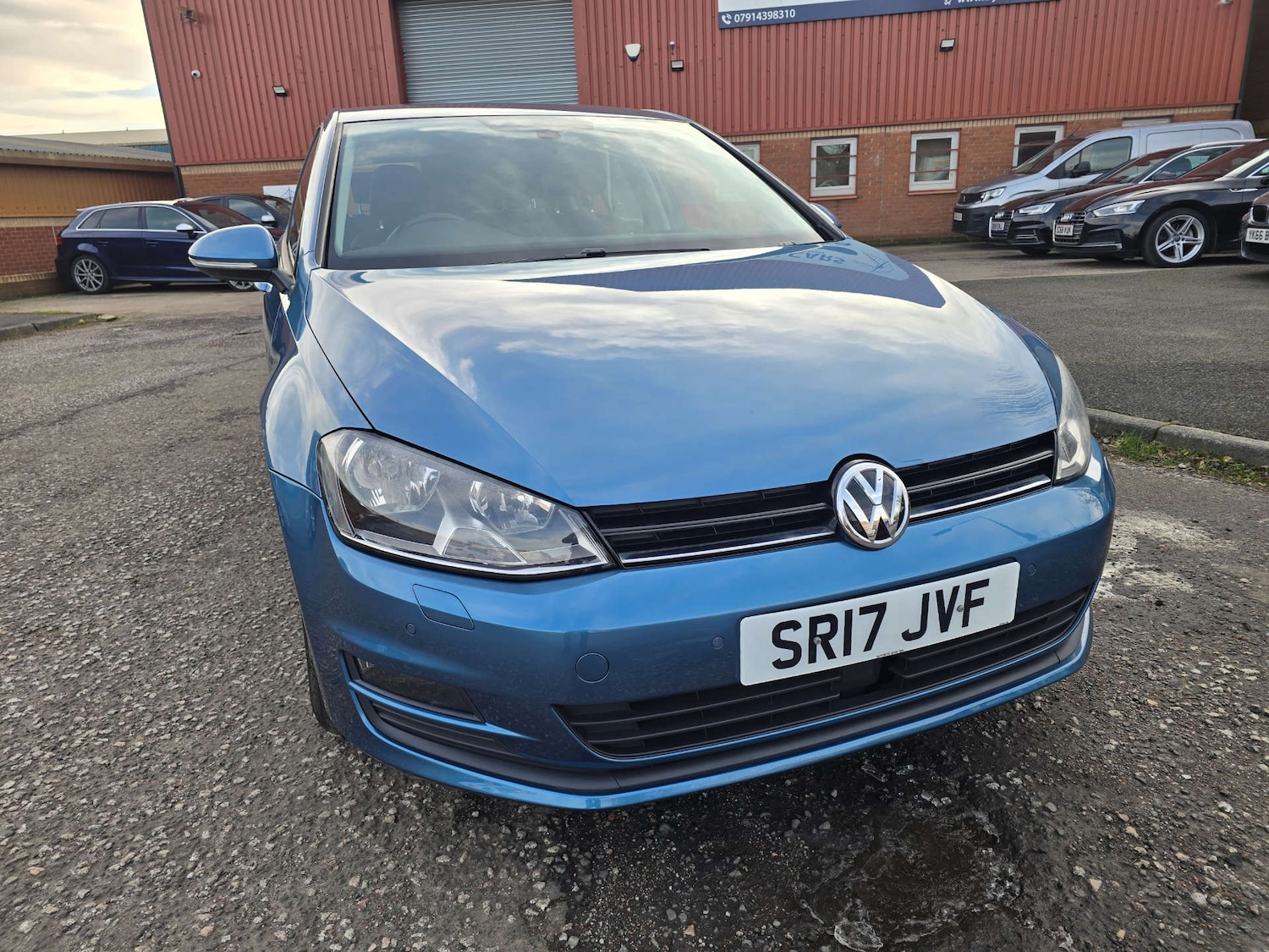 Used Volkswagen Golf 2017 for sale - 77583897: Photo 23